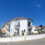 Oasis Casa de hóspedes 4*