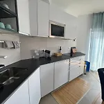 Konukevi Oasis 4*