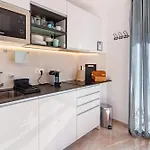 Oasis Konukevi 4*