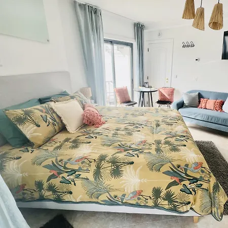 Pensión Oasis Nazaré