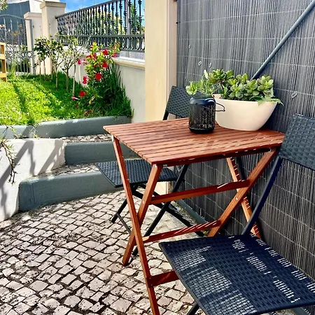 Oasis Pensión Nazaré